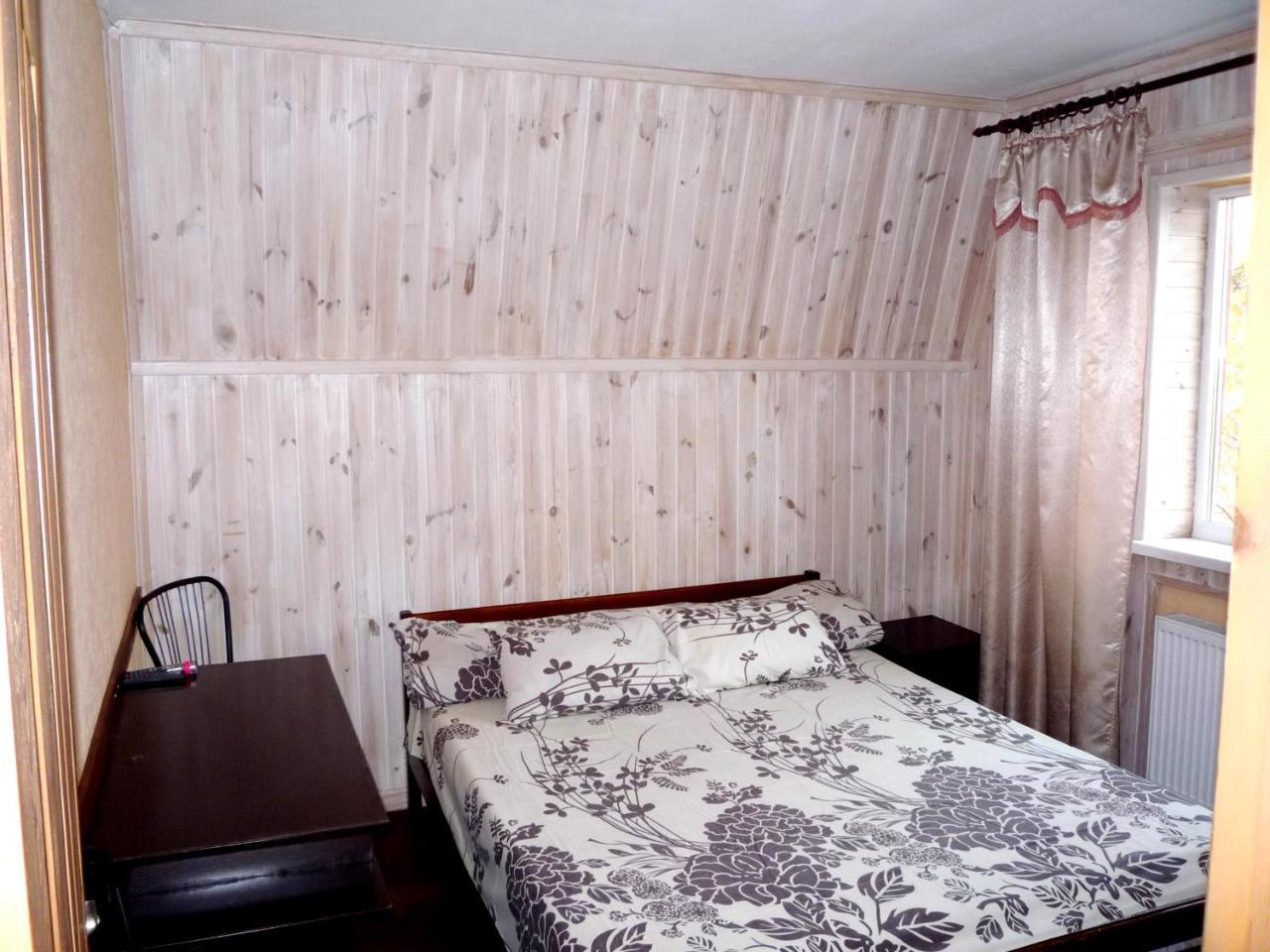 Hotel Restaurant Complex Boyarskiy Dvor Boyarka Exterior foto
